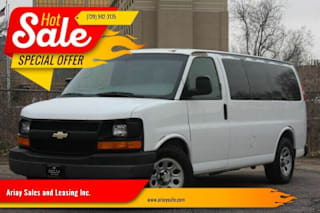 2009 Chevrolet Express Passenger LT 1500 1GNFH154591138104 2009 Chevrolet Express Passenger LT 1500