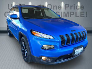 2018 Jeep Cherokee Latitude 1C4PJLCB9JD540192 2018 Jeep Cherokee Latitude