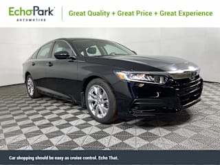 2019 Honda Accord 1HGCV1F15KA086098 2019 Honda Accord