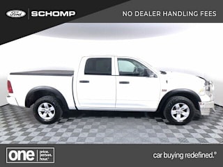 2016 Ram Pickup 1500 3C6RR7KT7GG301553 2016 Ram Pickup 1500