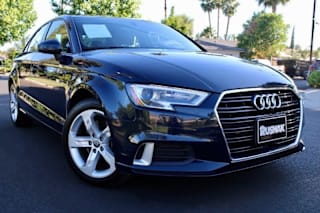 2018 Audi A3 2.0T Premium WAUAUGFF7J1090351 2018 Audi A3 2.0T Premium