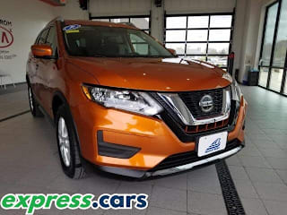 2018 Nissan Rogue SV 5N1AT2MV2JC823330 2018 Nissan Rogue SV