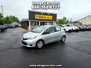 2013 Toyota Yaris 5-Door L JTDKTUD34DD570383 2013 Toyota Yaris 5-Door L