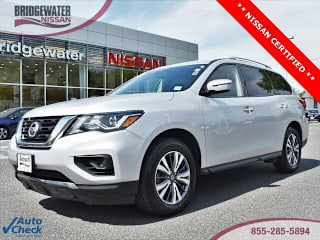2018 Nissan Pathfinder S 5N1DR2MMXJC627302 2018 Nissan Pathfinder S