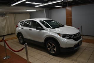 2018 Honda CR-V LX 2HKRW6H38JH202208 2018 Honda CR-V LX