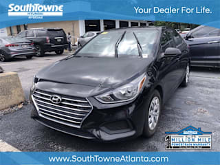 2019 Hyundai Accent SE 3KPC24A3XKE077105 2019 Hyundai Accent SE