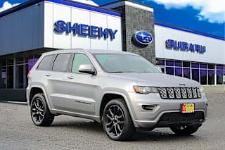 2018 Jeep Grand Cherokee Altitude 1C4RJFAGXJC179800 2018 Jeep Grand Cherokee Altitude
