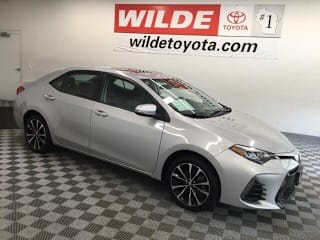 2017 Toyota Corolla SE 5YFBURHE4HP660867 2017 Toyota Corolla SE