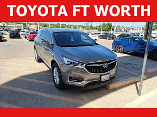 2018 Buick Enclave Essence 5GAERBKW0JJ220499 2018 Buick Enclave Essence