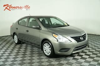 2017 Nissan Versa 1.6 S Plus 3N1CN7AP4HL832462 2017 Nissan Versa 1.6 S Plus