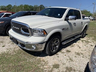 2017 Ram Pickup 1500 1C6RR7PM4HS564191 2017 Ram Pickup 1500