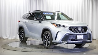 2021 Toyota Highlander 5TDJZRBH0MS062597 2021 Toyota Highlander