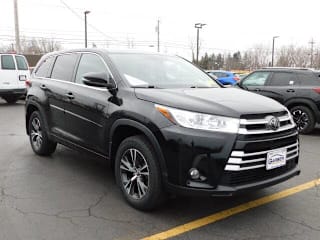 2018 Toyota Highlander 5TDBZRFH0JS808055 2018 Toyota Highlander