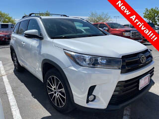 2018 Toyota Highlander XLE 5TDJZRFH4JS818860 2018 Toyota Highlander XLE