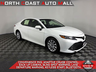 2018 Toyota Camry LE JTNB11HKXJ3044925 2018 Toyota Camry LE