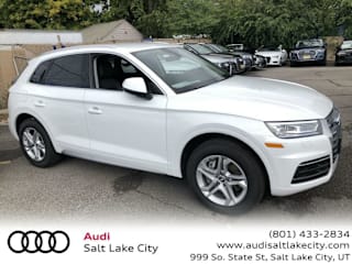 2019 Audi Q5 WA1ANAFY8K2141876 2019 Audi Q5