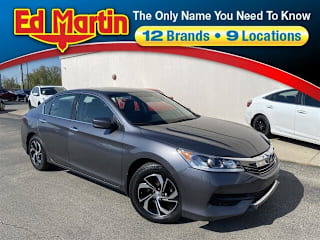 2017 Honda Accord LX 1HGCR2F32HA075774 2017 Honda Accord LX