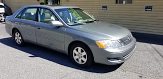 2002 Toyota Avalon XL 4T1BF28B22U248248 2002 Toyota Avalon XL