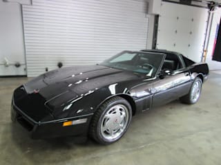 1988 Chevrolet Corvette Base 1G1YY218XJ5100731 1988 Chevrolet Corvette Base