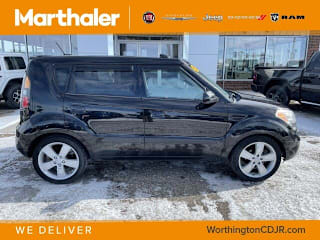 2010 Kia Soul KNDJT2A26A7073728 2010 Kia Soul