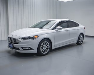 2017 Ford Fusion SE 3FA6P0HD9HR132303 2017 Ford Fusion SE