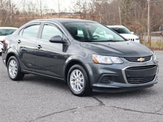 2020 Chevrolet Sonic 1G1JD5SB9L4100477 2020 Chevrolet Sonic