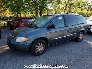 2005 Chrysler Town and Country 2C4GP54L65R504772 2005 Chrysler Town and Country