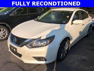2018 Nissan Altima 2.5 SR 1N4AL3AP0JC151824 2018 Nissan Altima 2.5 SR