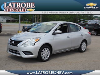 2017 Nissan Versa 1.6 SV 3N1CN7AP7HL802842 2017 Nissan Versa 1.6 SV