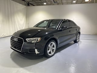 2019 Audi A3 2.0T Premium WAUAUGFF5K1010529 2019 Audi A3 2.0T Premium
