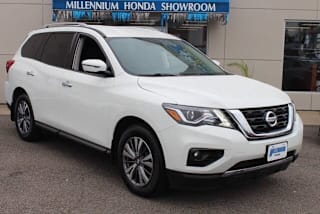 2018 Nissan Pathfinder SV 5N1DR2MM7JC631887 2018 Nissan Pathfinder SV
