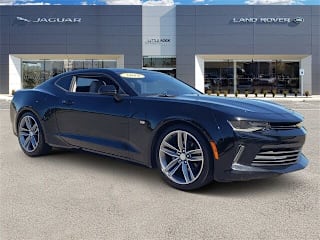 2018 Chevrolet Camaro LT 1G1FB1RS2J0137319 2018 Chevrolet Camaro LT