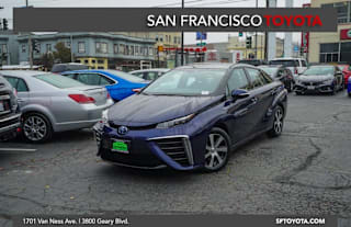 2018 Toyota Mirai Base JTDBVRBD2JA004240 2018 Toyota Mirai Base