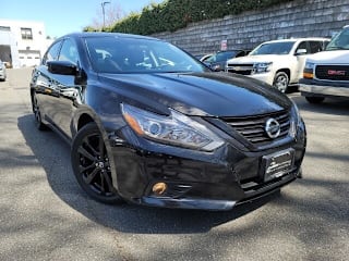 2018 Nissan Altima 1N4AL3AP5JC284725 2018 Nissan Altima