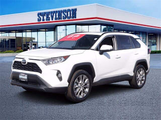 2019 Toyota RAV4 XLE Premium 2T3A1RFV6KW053194 2019 Toyota RAV4 XLE Premium