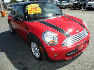 2013 MINI Cooper Cooper WMWSU3C5XDT686734 2013 MINI Cooper Cooper