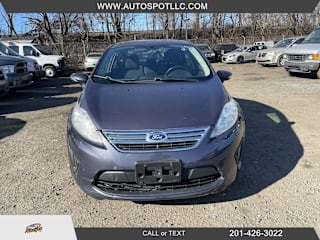 2013 Ford Fiesta SE 3FADP4BJ3DM144029 2013 Ford Fiesta SE