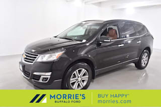 2017 Chevrolet Traverse LT 1GNKRHKD8HJ338384 2017 Chevrolet Traverse LT