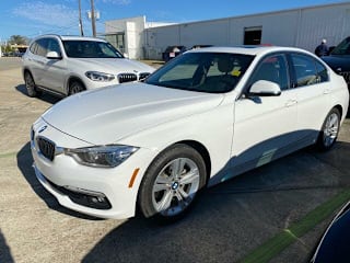 2017 BMW 3 Series WBA8B9G55HNU50810 2017 BMW 3 Series