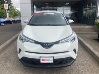 2018 Toyota C-HR XLE NMTKHMBX5JR016940 2018 Toyota C-HR XLE