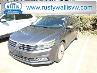2018 Volkswagen Passat 1VWBA7A31JC019757 2018 Volkswagen Passat