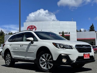 2018 Subaru Outback 3.6R Touring 4S4BSETC0J3308612 2018 Subaru Outback 3.6R Touring