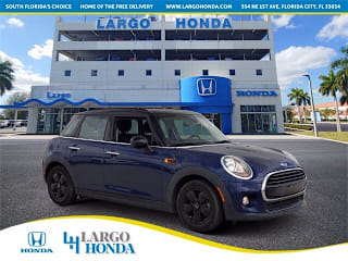 2016 MINI Hardtop 4 Door WMWXU1C56G2D11544 2016 MINI Hardtop 4 Door