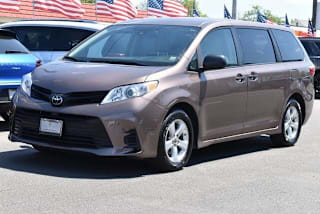 2018 Toyota Sienna L 7-Passenger 5TDZZ3DC3JS912543 2018 Toyota Sienna L 7-Passenger