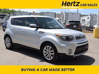 2019 Kia Soul + KNDJP3A54K7665327 2019 Kia Soul +