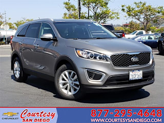 2017 Kia Sorento L 5XYPG4A32HG257953 2017 Kia Sorento L