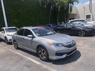 2017 Honda Accord 1HGCR2F36HA124703 2017 Honda Accord