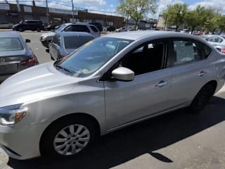 2018 Nissan Sentra S 3N1AB7AP3JY276184 2018 Nissan Sentra S