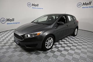 2018 Ford Focus SE 1FADP3K22JL306880 2018 Ford Focus SE