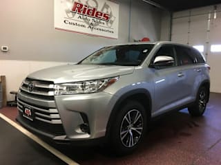 2019 Toyota Highlander LE 5TDBZRFH2KS980153 2019 Toyota Highlander LE